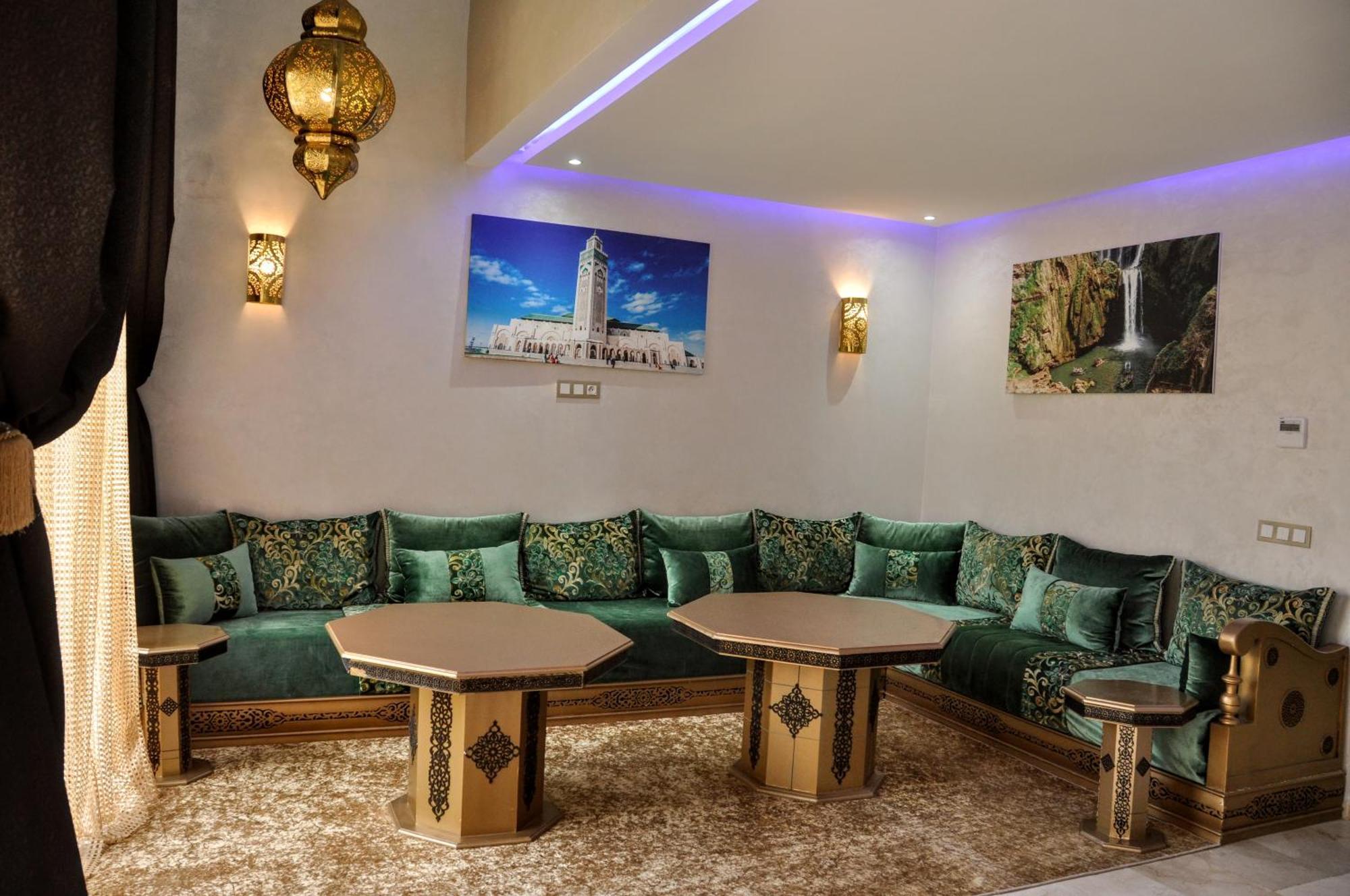 Апартаменты Royal Deluxe Gold - Marrakech, Luxe Pool View Марракеш Экстерьер фото